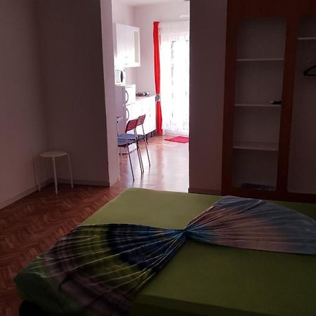 Apartments Megi บีโอกราดนาโมรู ภายนอก รูปภาพ
