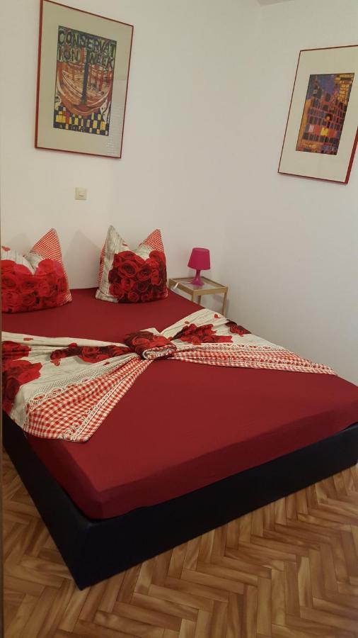 Apartments Megi บีโอกราดนาโมรู ภายนอก รูปภาพ
